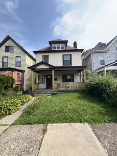 Main picture of 7122 Harrison Ave