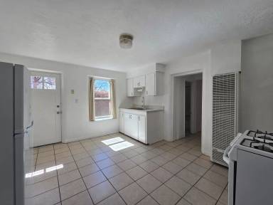 Main picture of 739 Montez Pl
