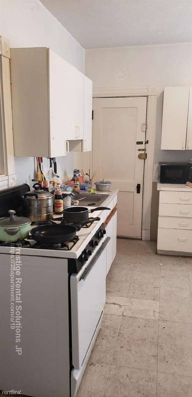 Main picture of 1116 Commonwealth Ave