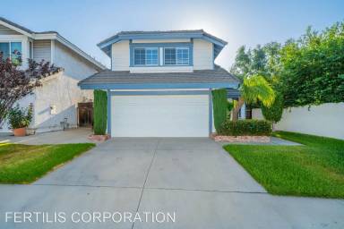 Main picture of 7051 Newton Pl