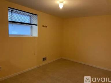 Main picture of 12 Hillcrest Ave