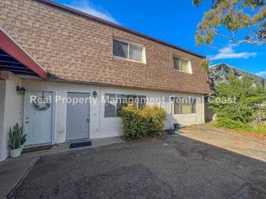 Main picture of 994 Fair Oaks Ave