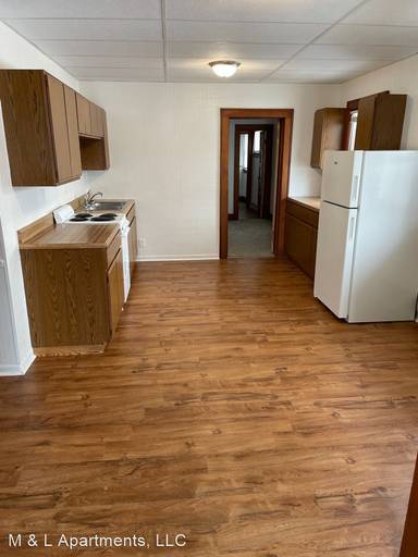 Main picture of 310 N 9th St