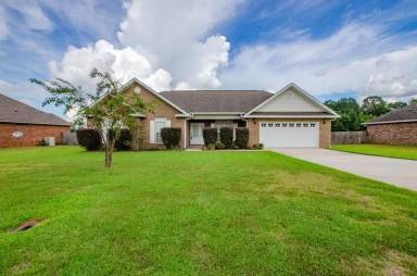 Main picture of 118 Cristy Ln