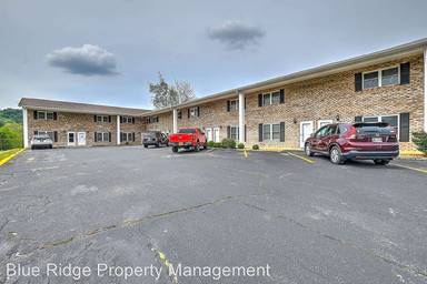 Main picture of 730 Sir Echo Dr