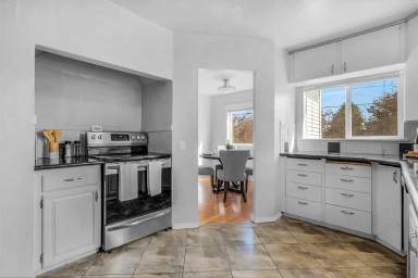 Main picture of 9721 Linden Ave N