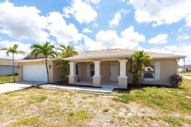 Main picture of 2121 NW 18th Pl