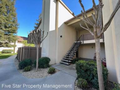 Main picture of Timberlake Condominiums