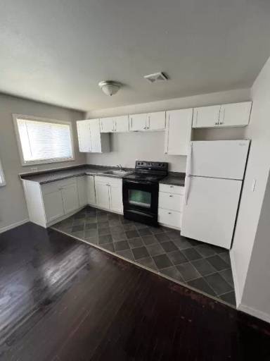 Main picture of 6600 Rainier Ave S