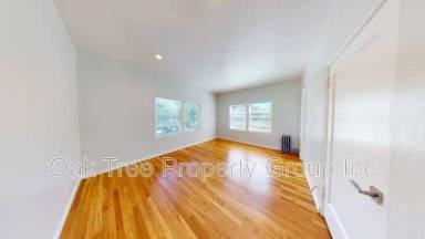 Main picture of 454 34th St