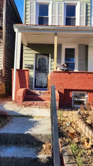 Main picture of 56 S Culver St