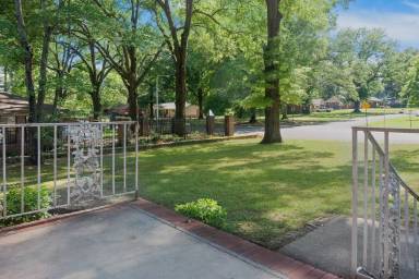 Main picture of 4506 Faronia Rd