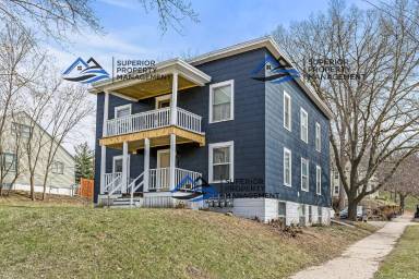 Main picture of 3101 Tyler St NE