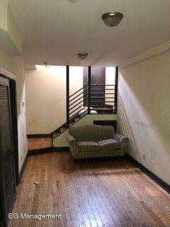 Main picture of 1730 Fontain St