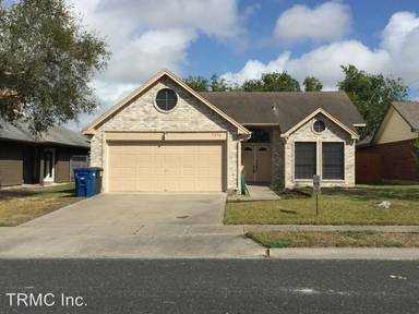 Main picture of 7170 Windbrook Ln