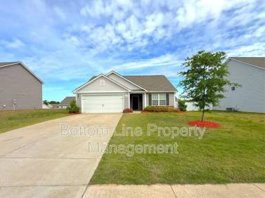 Main picture of 397 Aubrey Woods Dr