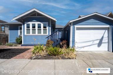 Main picture of 165 E G St