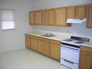 Main picture of 2013 Penrose Ave