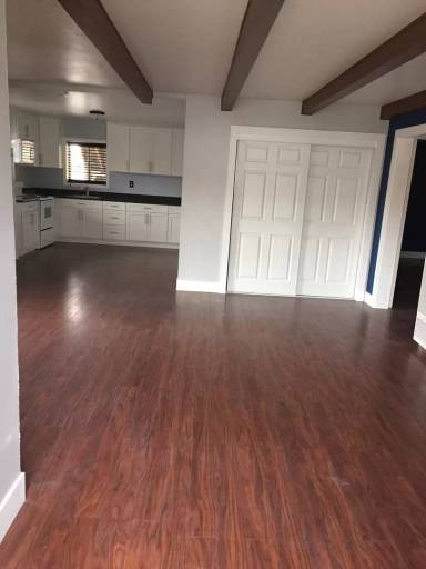 Main picture of 1024 E 11th St
