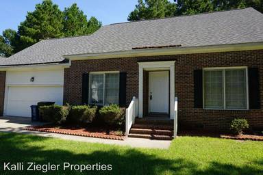 Main picture of 7608 Hammersley Rd