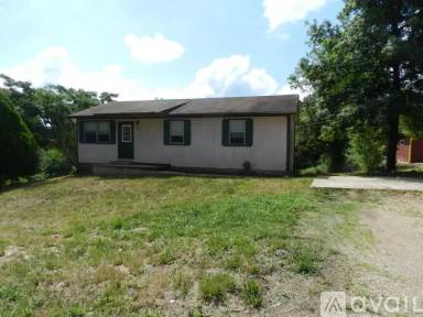 Main picture of 15304 Temple Ln