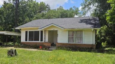Main picture of 421 N Main St