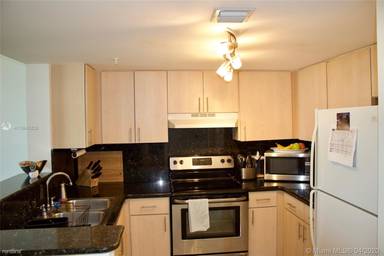 Main picture of The Aston Condo