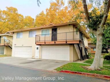 Main picture of 831 Gilchrist Walkway