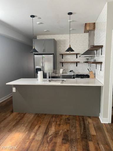 Main picture of 1223 N 30th St