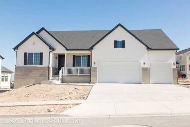 Main picture of 63 E Ruddy Way