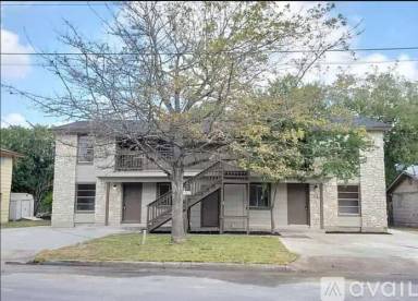 Main picture of 607 W Byrd Blvd