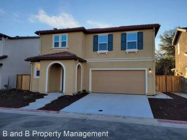 Main picture of 5400 Honker Ct