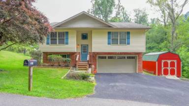 Main picture of 251 New Hope Rd