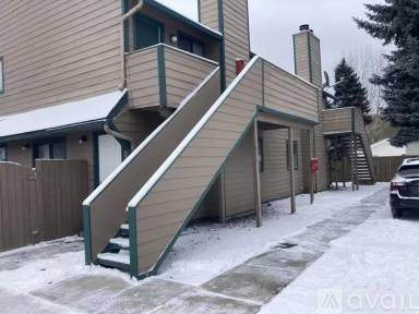 Main picture of 147 E Willow Tree Ln