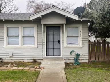 Main picture of 407 E 10th St