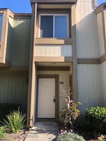 Main picture of 3208 Fiji Ln