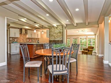 Main picture of 5718 Highland Hills Dr