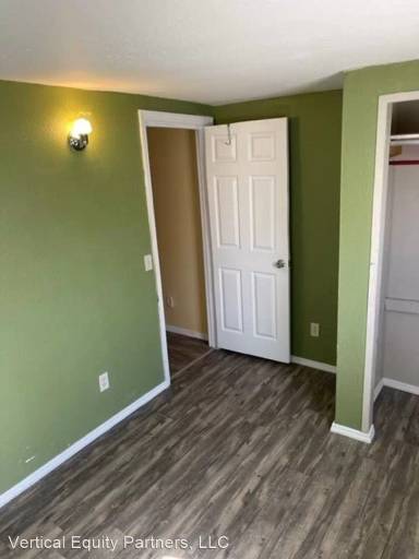 Main picture of 1707 Reynolds Rd