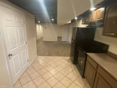 Main picture of 381 Deep Hole Rd