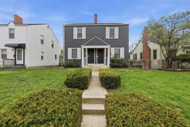 Main picture of 735 E Mithoff St