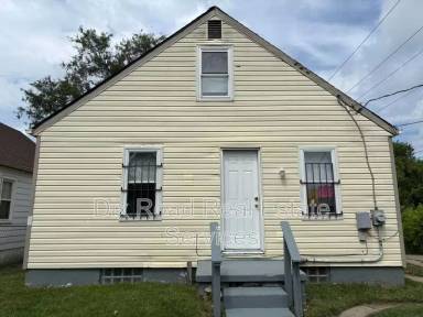 Main picture of 660 Gramont Ave