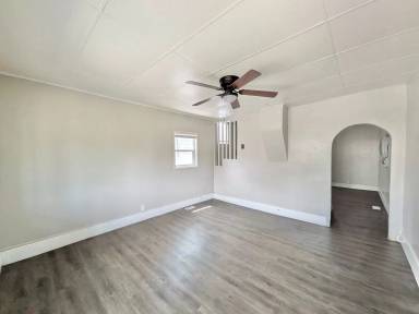 Main picture of 1021 E Abriendo Ave