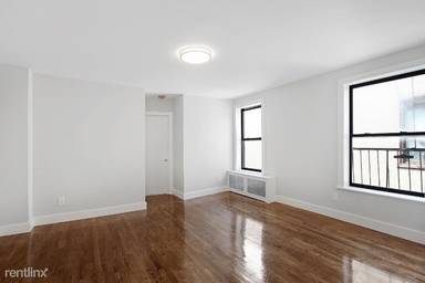 Main picture of 124 E 117th St