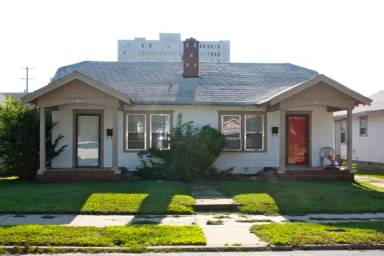 Main picture of 1144 S Wheeling Ave