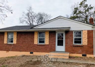 Main picture of 1906 Laurinda Dr