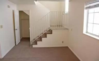Main picture of Sterling Court
