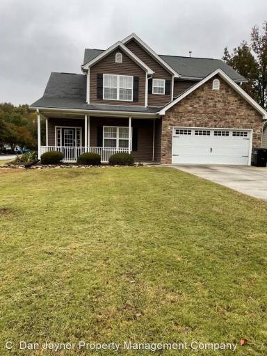 Main picture of 1 Bellerive Pl