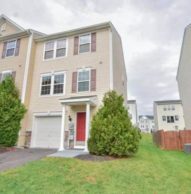 Main picture of 36 Venetian Ct