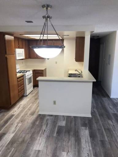 Main picture of 11641 Valley Spring Ln