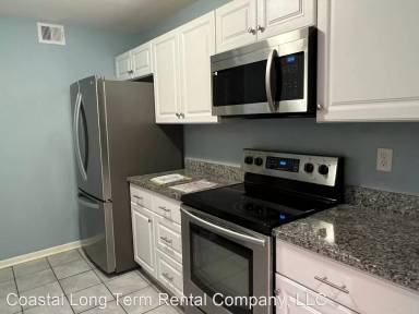 Main picture of 6 Lighthouse Ln